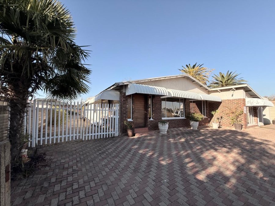 4 Bedroom Property for Sale in Newcastle KwaZulu-Natal
