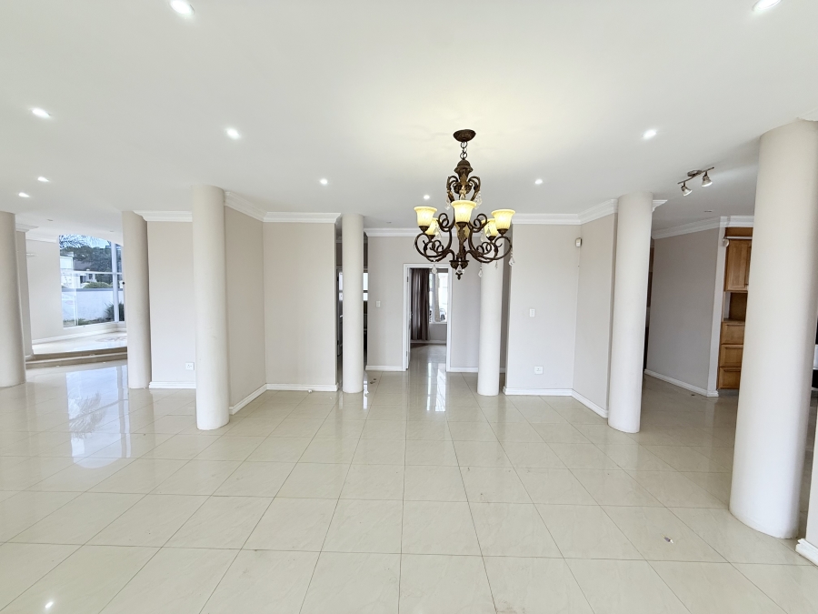 To Let 5 Bedroom Property for Rent in Umhlanga Ridge KwaZulu-Natal