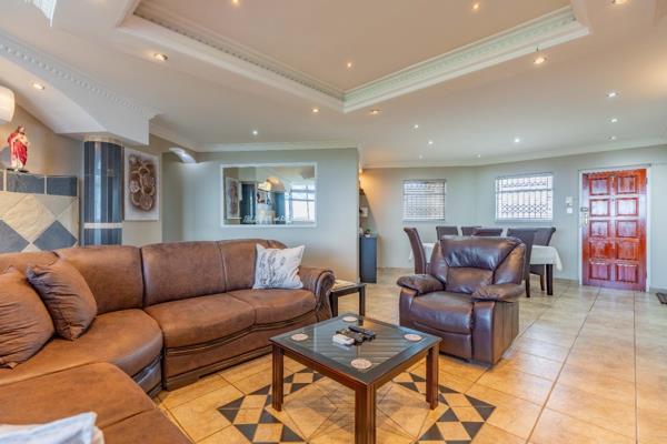 3 Bedroom Property for Sale in Morningside KwaZulu-Natal