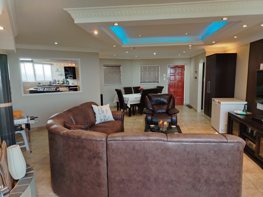 3 Bedroom Property for Sale in Morningside KwaZulu-Natal