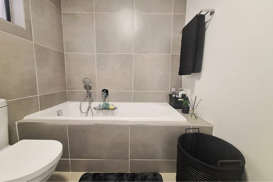 1 Bedroom Property for Sale in Ballito Central KwaZulu-Natal