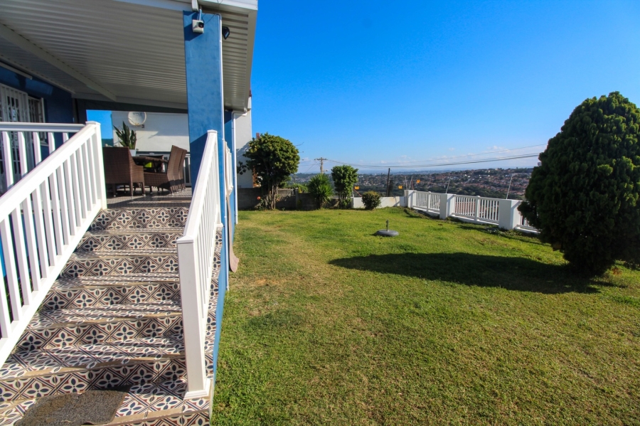 3 Bedroom Property for Sale in Ocean View KwaZulu-Natal