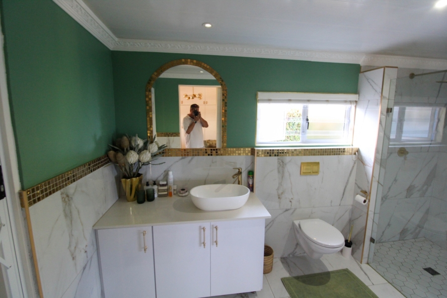 3 Bedroom Property for Sale in Ocean View KwaZulu-Natal