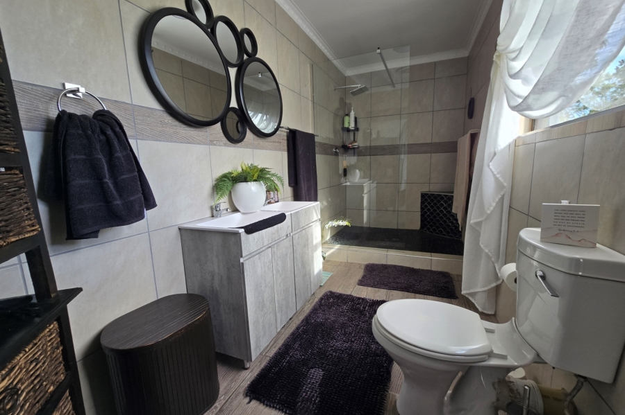 4 Bedroom Property for Sale in Meer En See KwaZulu-Natal