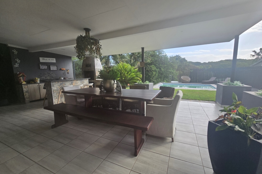 4 Bedroom Property for Sale in Meer En See KwaZulu-Natal