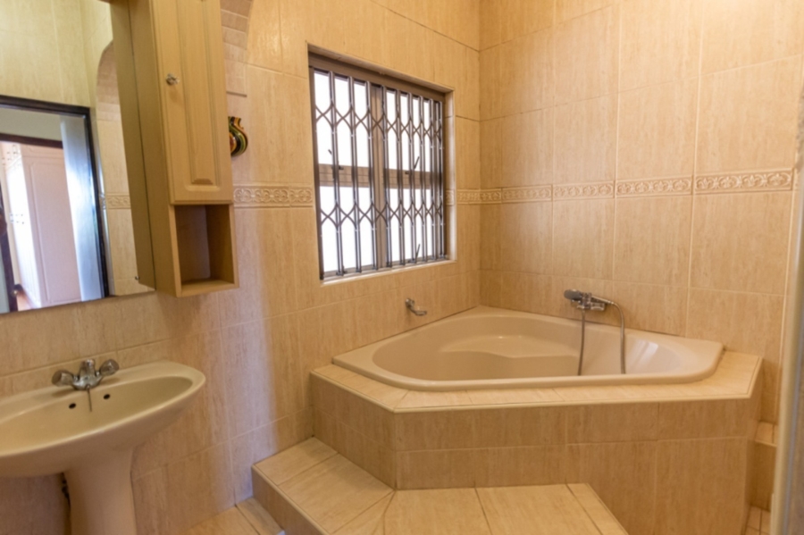 4 Bedroom Property for Sale in Bluff KwaZulu-Natal