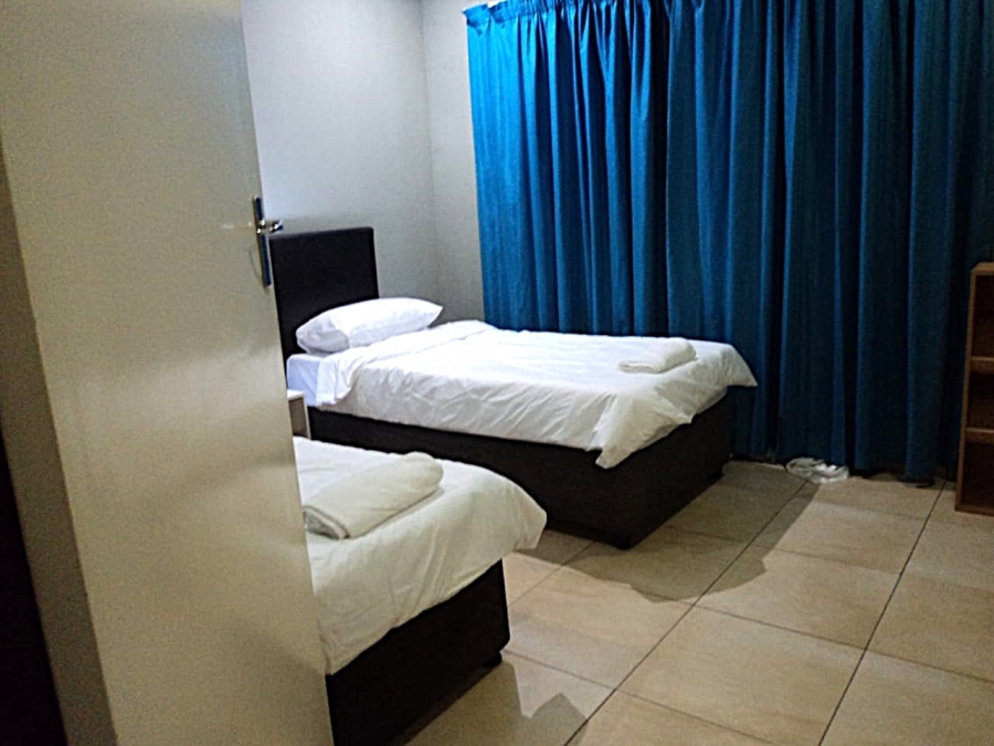 To Let 4 Bedroom Property for Rent in Bluff KwaZulu-Natal