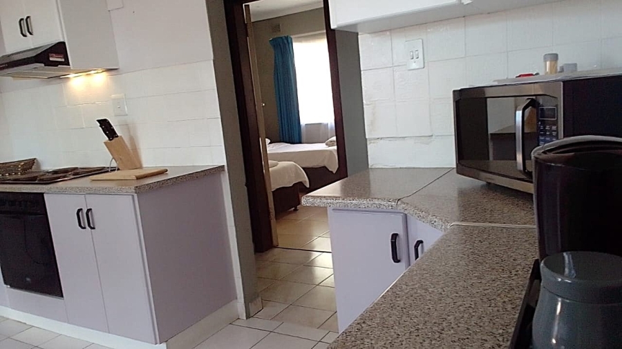 To Let 4 Bedroom Property for Rent in Bluff KwaZulu-Natal