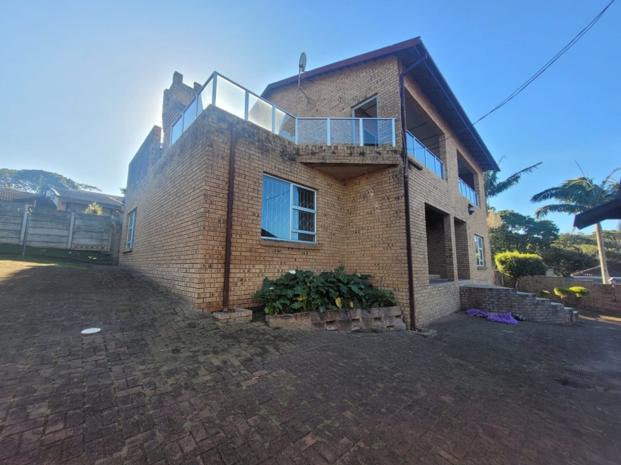 4 Bedroom Property for Sale in Manaba Beach KwaZulu-Natal