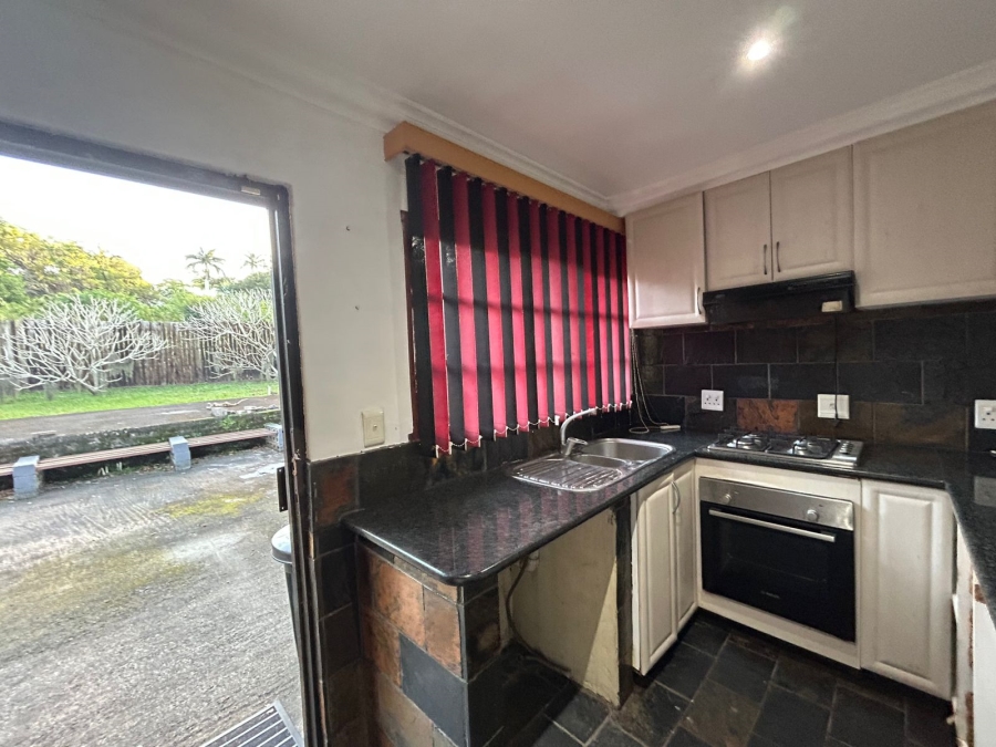 2 Bedroom Property for Sale in Palm Beach KwaZulu-Natal