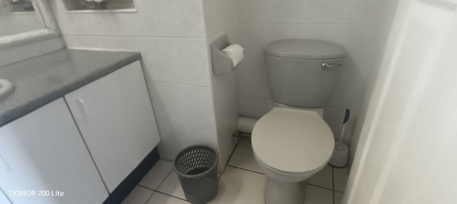 2 Bedroom Property for Sale in Manaba Beach KwaZulu-Natal