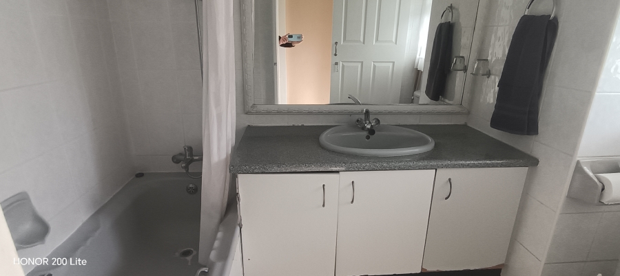 2 Bedroom Property for Sale in Manaba Beach KwaZulu-Natal