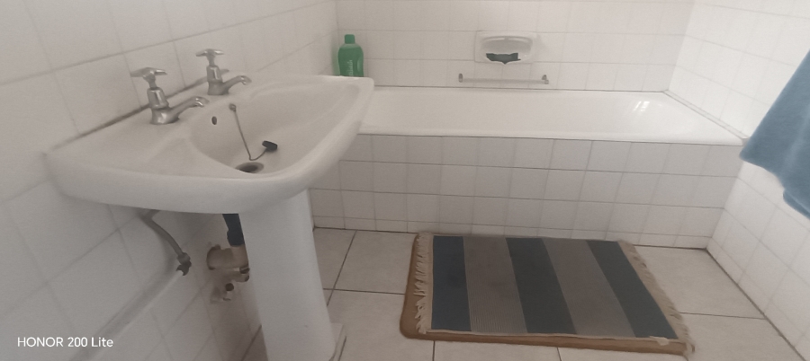 2 Bedroom Property for Sale in Manaba Beach KwaZulu-Natal