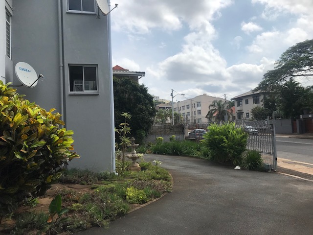 To Let 2 Bedroom Property for Rent in Bulwer KwaZulu-Natal