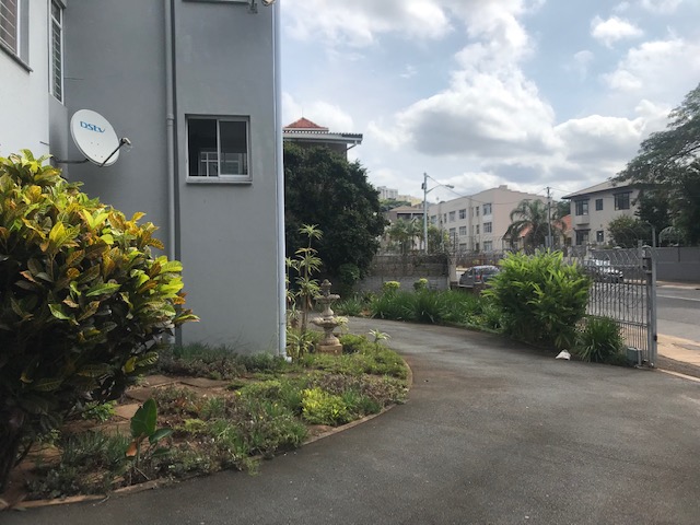 To Let 2 Bedroom Property for Rent in Bulwer KwaZulu-Natal