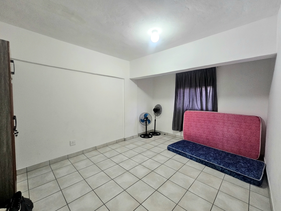 To Let 2 Bedroom Property for Rent in Woodlands KwaZulu-Natal