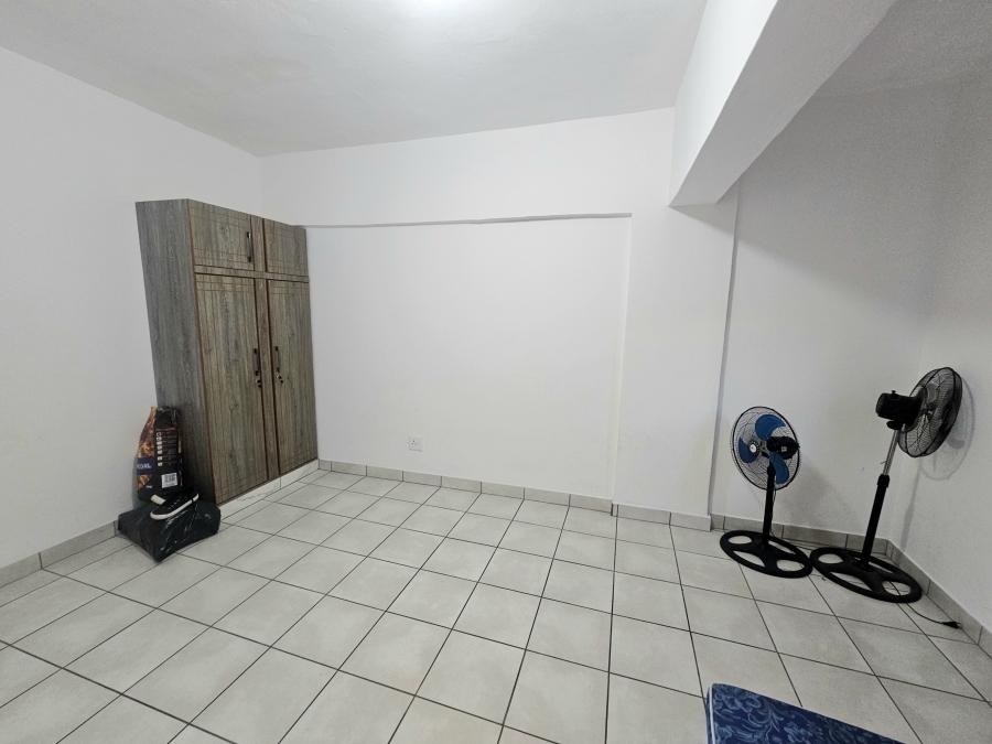To Let 2 Bedroom Property for Rent in Woodlands KwaZulu-Natal