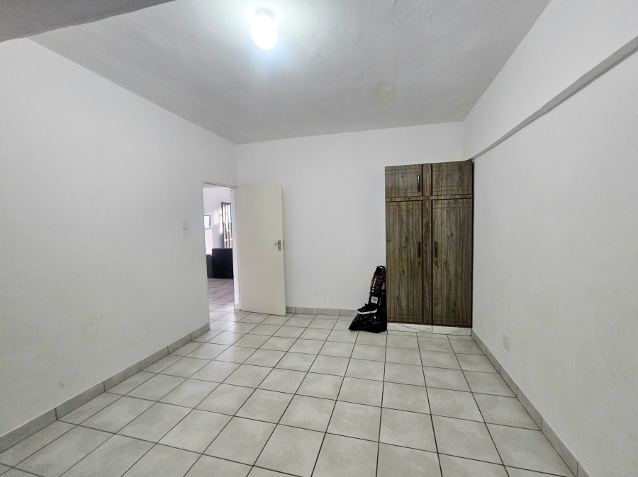 To Let 2 Bedroom Property for Rent in Woodlands KwaZulu-Natal