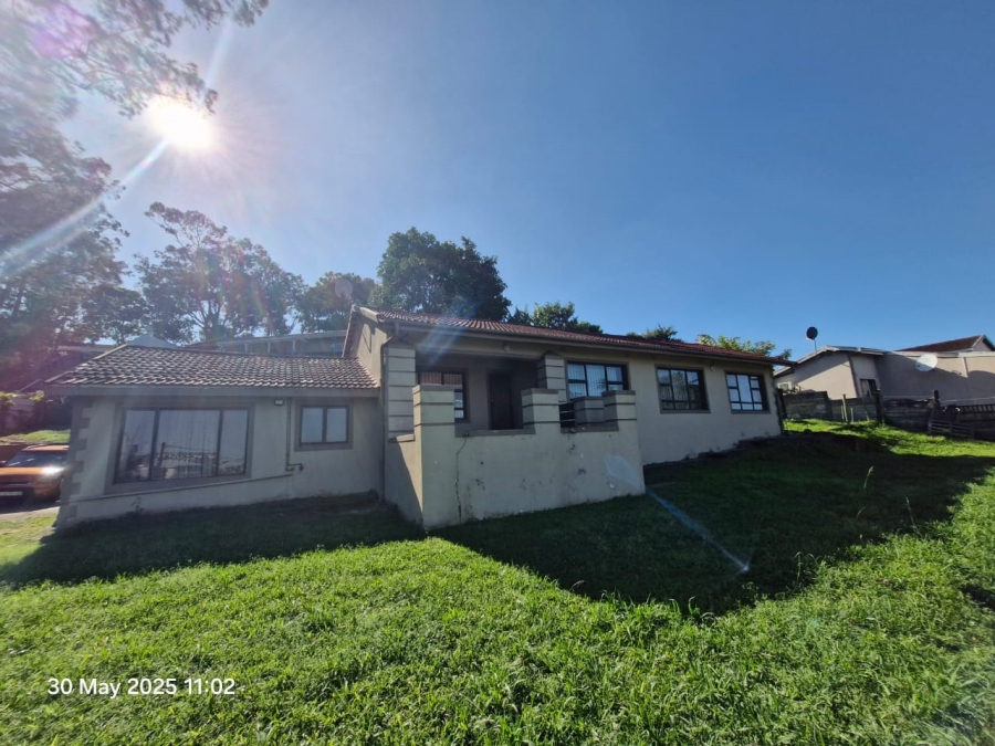 To Let 4 Bedroom Property for Rent in Northdene KwaZulu-Natal