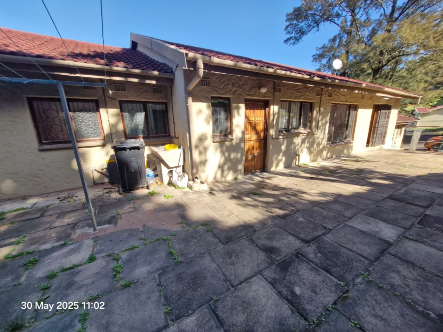 To Let 4 Bedroom Property for Rent in Northdene KwaZulu-Natal