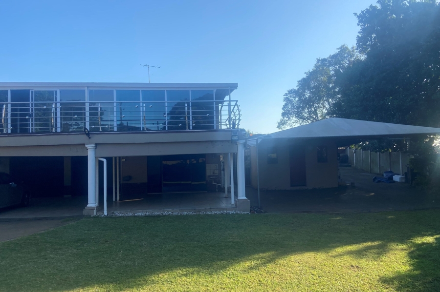 To Let 5 Bedroom Property for Rent in Athlone Park KwaZulu-Natal