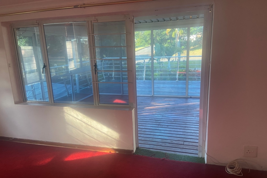To Let 5 Bedroom Property for Rent in Athlone Park KwaZulu-Natal