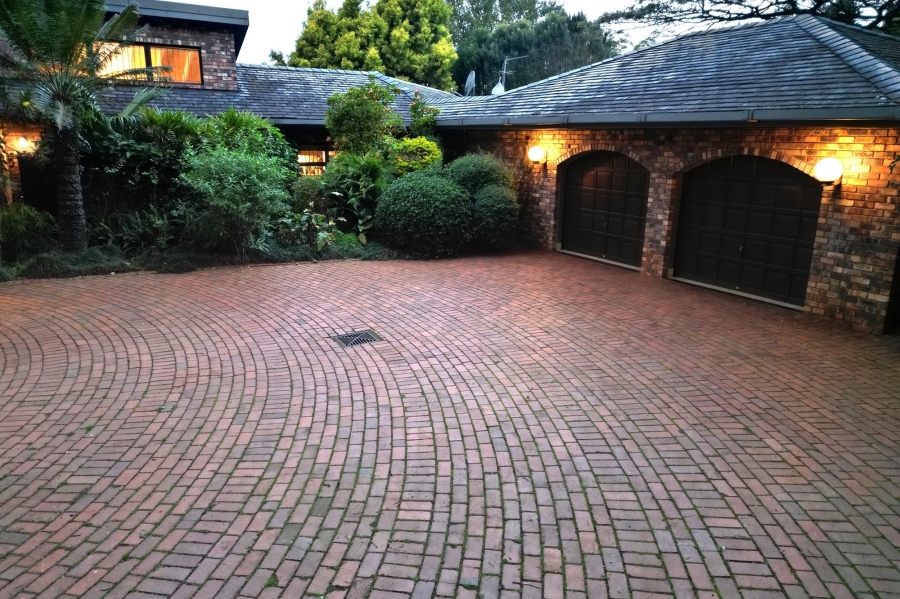 4 Bedroom Property for Sale in Winston Park KwaZulu-Natal