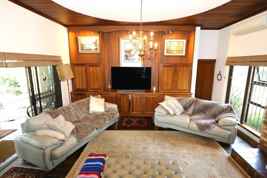 4 Bedroom Property for Sale in Winston Park KwaZulu-Natal