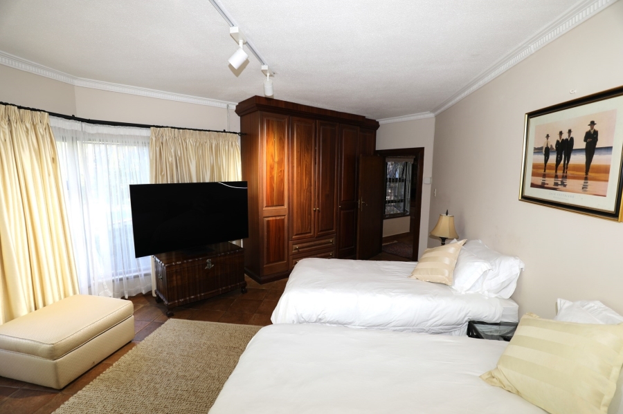 4 Bedroom Property for Sale in Winston Park KwaZulu-Natal
