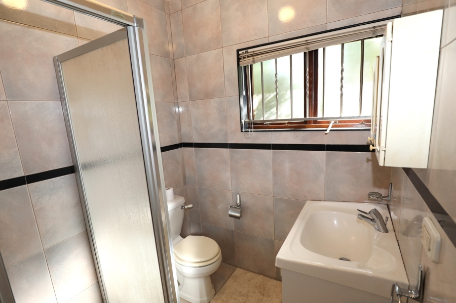 4 Bedroom Property for Sale in Winston Park KwaZulu-Natal