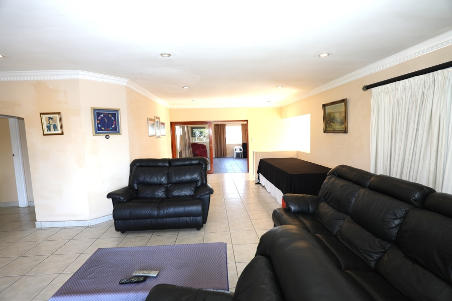 4 Bedroom Property for Sale in Athlone KwaZulu-Natal