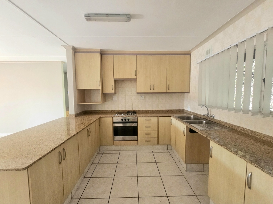 To Let 3 Bedroom Property for Rent in Escombe KwaZulu-Natal