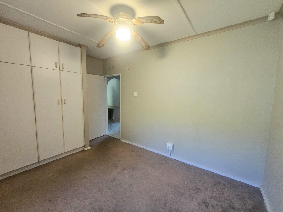 To Let 3 Bedroom Property for Rent in Escombe KwaZulu-Natal