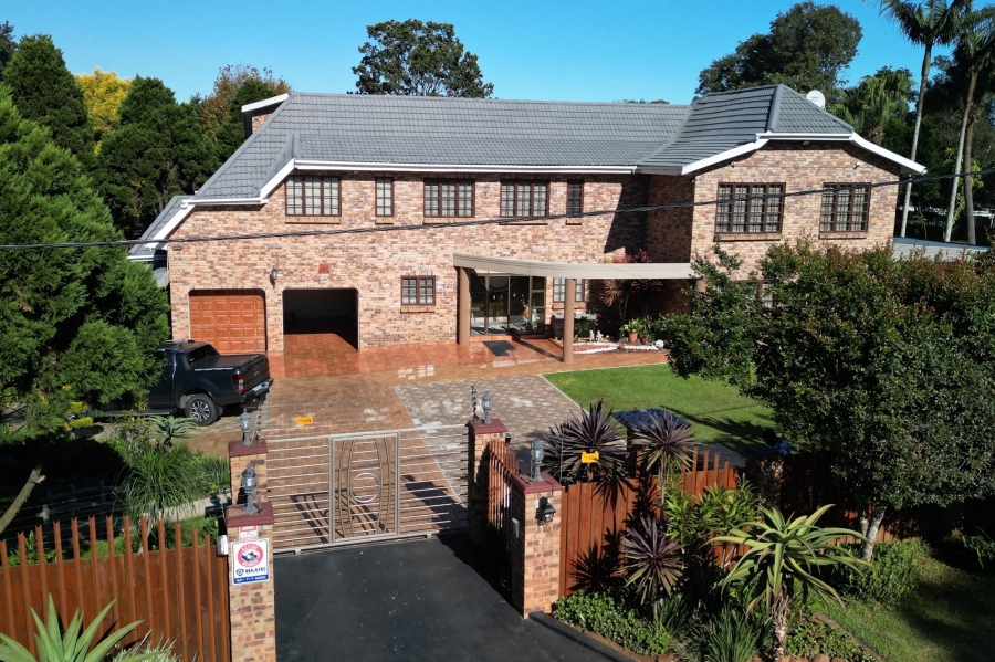 4 Bedroom Property for Sale in Hillcrest Park KwaZulu-Natal
