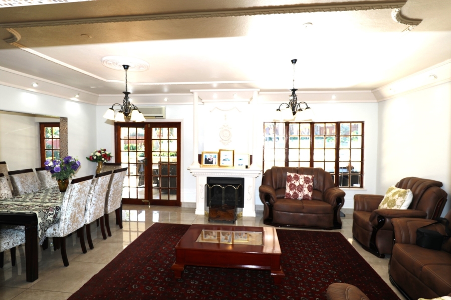 4 Bedroom Property for Sale in Hillcrest Park KwaZulu-Natal