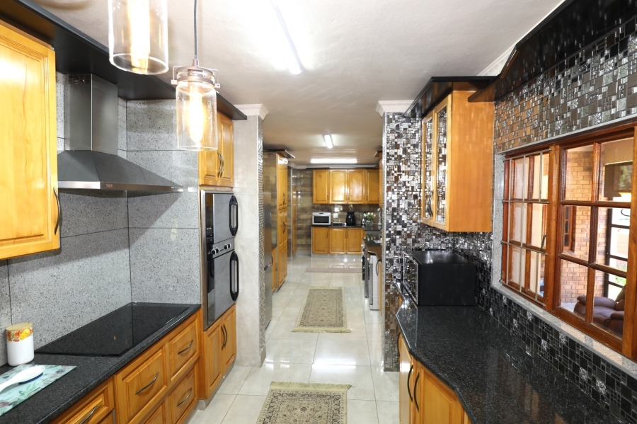4 Bedroom Property for Sale in Hillcrest Park KwaZulu-Natal