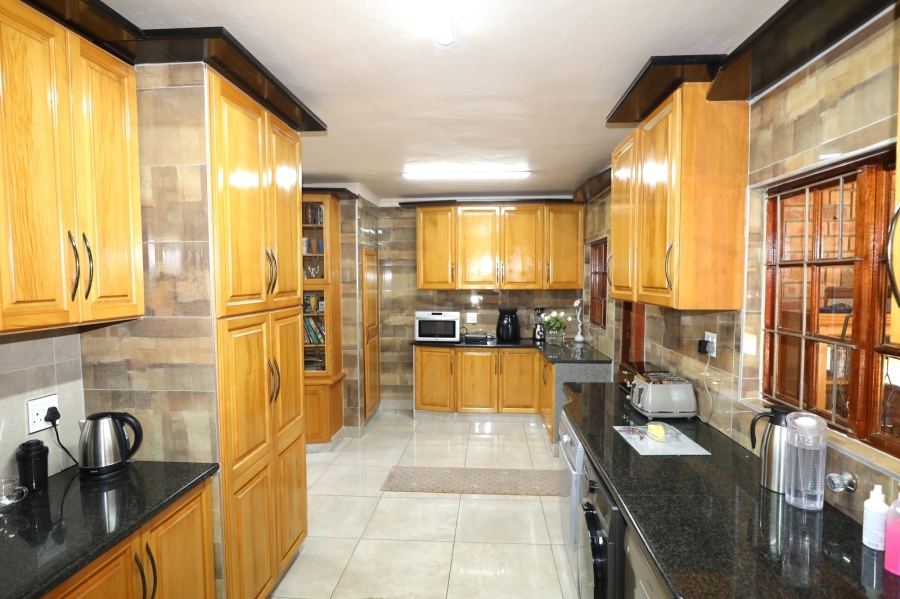 4 Bedroom Property for Sale in Hillcrest Park KwaZulu-Natal
