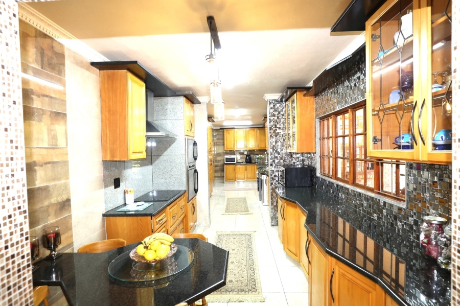 4 Bedroom Property for Sale in Hillcrest Park KwaZulu-Natal