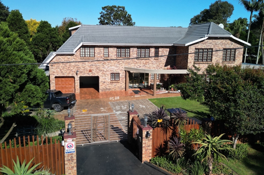 4 Bedroom Property for Sale in Hillcrest Park KwaZulu-Natal