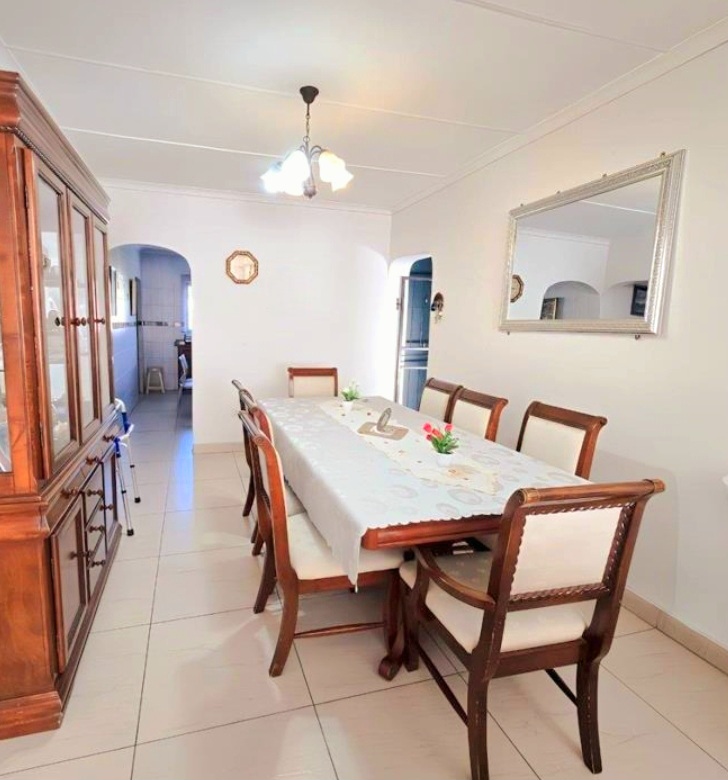 5 Bedroom Property for Sale in Stanger Manor KwaZulu-Natal