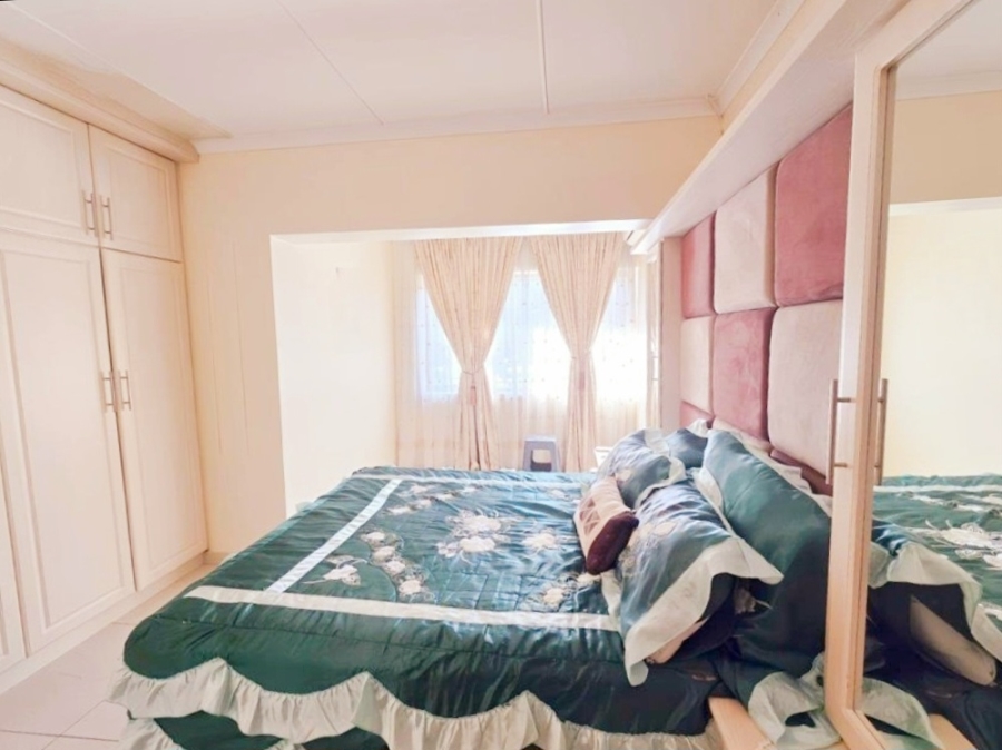 5 Bedroom Property for Sale in Stanger Manor KwaZulu-Natal