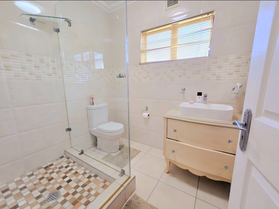 5 Bedroom Property for Sale in Stanger Manor KwaZulu-Natal