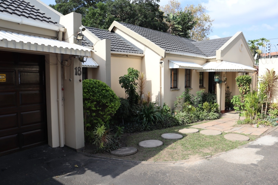 2 Bedroom Property for Sale in Manors KwaZulu-Natal