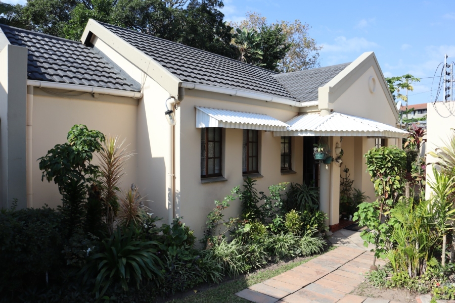 2 Bedroom Property for Sale in Manors KwaZulu-Natal