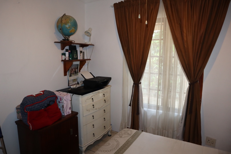 2 Bedroom Property for Sale in Manors KwaZulu-Natal