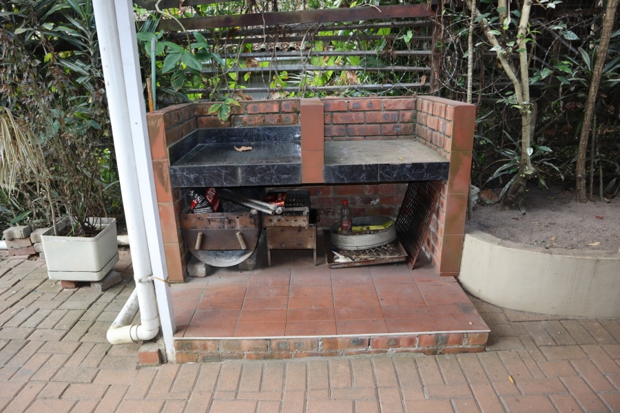 2 Bedroom Property for Sale in Manors KwaZulu-Natal