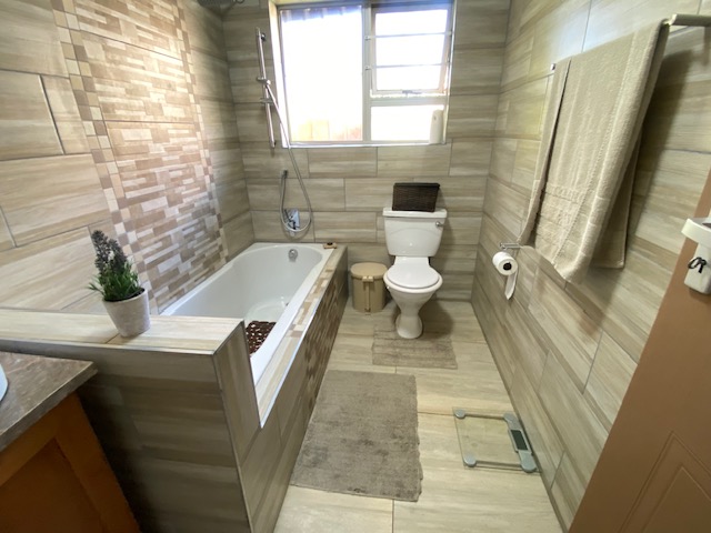 3 Bedroom Property for Sale in Birdswood KwaZulu-Natal