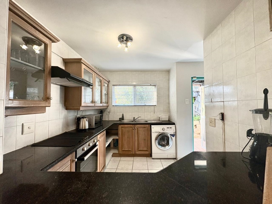 To Let 2 Bedroom Property for Rent in Ballito Central KwaZulu-Natal