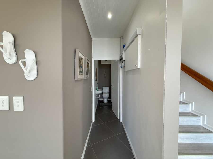 4 Bedroom Property for Sale in Shakas Rock KwaZulu-Natal