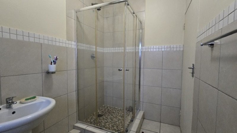 1 Bedroom Property for Sale in Pinetown KwaZulu-Natal